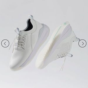 WOMEN’s CLOVE BRIGHT WHITE SNEAKERS